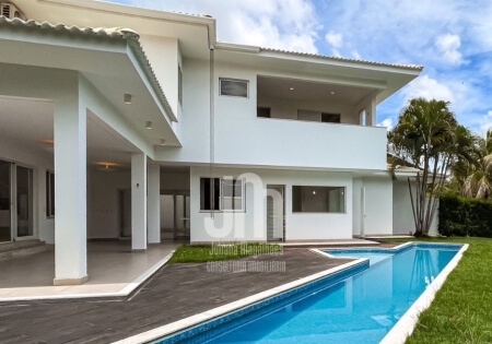 Casa em condomínio